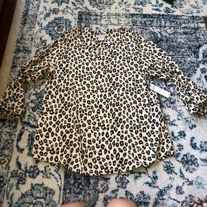 NWT🔸CHICOS Animal Print Top